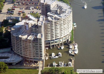 Condominiums, Chicago